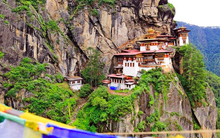 Lần đầu tiên có đường bay thẳng từ TP HCM tới "đất nước hạnh phúc", giá vé bao nhiêu?