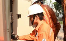 Nước về thủy điện tăng cao, vẫn lo thiếu điện đến hết tháng 10