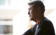 Sếp cũ qua đời, cả cơ quan chỉ mình tôi đến viếng, ngẫm thấy lòng người lạnh lẽo bạc bẽo, nhưng nửa năm sau, tôi bỗng dưng được thăng chức nhờ ơn người đã mất