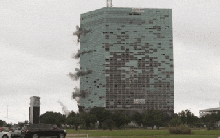 Giật sập tòa nhà cao cấp 22 tầng hư hỏng nặng do bão: Bị phá hủy hoàn toàn sau 20 giây