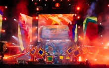 1 chương trình ủng hộ gần 21,6 tỷ đồng giúp đỡ đồng bào lũ lụt: Loạt “anh tài” diễn cực sung mà không nhận cát xê, nhà hảo tâm trao “nóng” 500 triệu tiền mặt