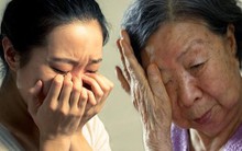 Chăm mẹ 3 năm chỉ được cho 62 triệu đồng, ngày ra ngân hàng rút tiền, tôi ngỡ ngàng với câu nói của nhân viên