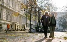 Thị trường chứng khoán toàn cầu đón ‘hung tin’: Già hoá dân số tăng tốc