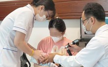 Không khí ‘rất xấu’, người Hà Nội ám ảnh với bệnh hô hấp