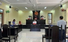 Tạm ngừng phiên phúc thẩm vụ 'bốc hơi' 46,9 tỷ đồng tiền gửi tại Sacombank