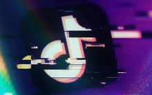 Người dùng TikTok tuyệt vọng và hoảng loạn