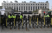 Hàn Quốc: Tổng thống Yoon Suk-yeol xuất hiện tại tòa, phủ nhận mọi cáo buộc