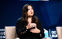 Phụ nữ gốc Việt được Tổng thống Donald Trump bổ nhiệm quản lý tiền số, giám sát thị trường 400 nghìn tỷ USD