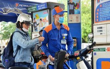 Giá xăng giảm còn hơn 21.000 đồng/lít