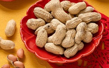 4 loại hạt ngày Tết nhà nào cũng có, tốt cho sức khỏe nhưng ăn sai cách lại phản tác dụng, gây ung thư