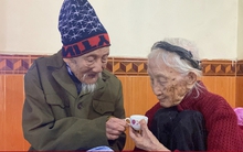 Cặp vợ chồng sống thọ trên 110 tuổi, thích nghe hát chèo mỗi ngày