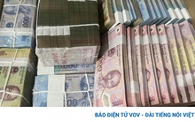 Rủi ro khi đổi tiền lẻ trên “chợ đen”