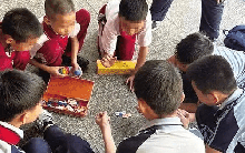 5 hành động trong dịp Tết dễ khiến trẻ bị gán mác EQ thấp