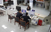 Người phụ nữ thất nghiệp ở căn hộ cao cấp, lái BMW, giao dịch hơn 103 tỷ đồng trong 6 tháng: Cảnh sát theo dõi, phanh phui cả 1 đường dây lừa đảo