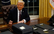 Ông Trump lập kỷ lục mới về lệnh hành pháp