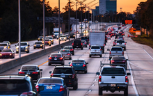 Công an công bố 5.000 phương tiện bị phạt nguội nhưng 4.500 trường hợp phản đối, tòa án phải vào cuộc, điều gì đã xảy ra tại nền kinh tế số 1 thế giới?