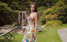 Chi 60 triệu mua loạt váy na ná, Huyền Baby vẫn được khen mặc đẹp "đỉnh của chóp"