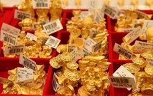 Sáng 1/10, giá vàng nhẫn, vàng miếng vọt tăng, tiếp tục lập đỉnh mới