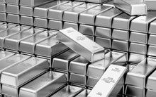 Có 100 triệu đồng tiết kiệm, có nên rút ra mua bạc tích sản?