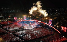 “Sóng gió” đến với khán giả của concert có 55 anh tài, chị đẹp