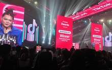 "Chiến thần" Phạm Thoại lên sóng thừa nhận thất bại và rao bán xưởng livestream 1.000 m2