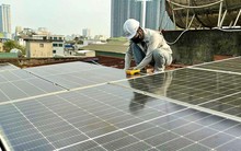 Bộ Công Thương đề xuất mới về lắp điện mặt trời mái nhà tự dùng phải thông báo