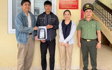 Nam thanh niên bất ngờ nhận được 879 lượt chuyển tiền với nội dung thưởng năng suất