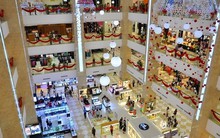 Chân dung "đại gia" Bảo Quân vừa thành chủ toà nhà biểu tượng tại tuyến đường "đẹp nhất Việt Nam"