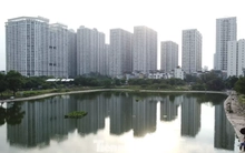 Lều lán, nhà tôn trái phép hóa vườn hoa tại khu chung cư đông đúc bậc nhất Thủ đô