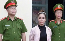 Một nữ hiệu trưởng bị bắt