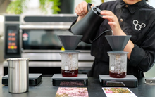 Quán cà phê bán 750k/ly, giá gấp 37 lần cà phê vỉa hè vẫn hút khách