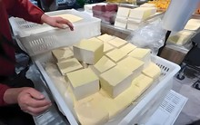 Hãy tránh xa ngay lập tức nếu thấy 3 loại đậu phụ này, đừng mua dù chúng có rẻ đến đâu!