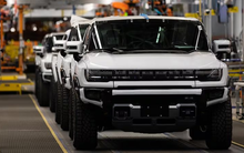 GM cắt giảm hơn 3.400 lao động mảng xe điện, thu hẹp dây chuyền sản xuất và tạm đóng cửa nhà máy, thực hiện cải tổ nhân lực lớn nhất kể từ sau đại dịch