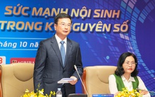 Phó Thống đốc NHNN: “Từ khoản tiết kiệm nhỏ bé của người dân, ngân hàng đã tạo nên dòng vốn khổng lồ chảy vào sản xuất kinh doanh, nông nghiệp, giáo dục, y tế,...”