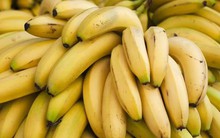 Người bán rau chỉ cách bảo quản chuối tươi lâu suốt tuần - nhất định không được để ở vị trí này