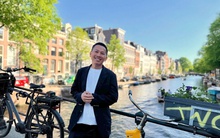 Anh thợ tóc quê Đồng Nai bị chê “cắt 2.000 đồng làm màu” giờ đã vươn mình ra thế giới