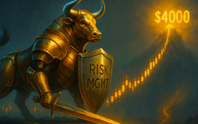 Giá vàng tiếp tục lập đỉnh, chuyên gia dự báo về nguy cơ điều chỉnh sâu sắp tới