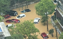 Hình ảnh trung tâm tỉnh Thái Nguyên chìm trong biển nước, khu dân cư bị cô lập