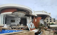 Sở Xây dựng Hà Tĩnh nói gì về vụ nhiều căn villa sát biển đổ sập sau bão số 10?