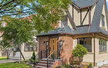 Rao bán căn nhà thời thơ ấu của Tổng thống Donald Trump với giá khó tin