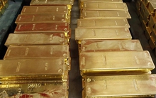 Một quốc gia tại châu Âu đang nắm giữ hơn 520 tấn vàng, dự định "gửi nhờ" ở hai cường quốc