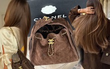 Túi mới nhất của Chanel khiến MXH bùng nổ, dân tình khẩn thiết đòi "bản dupe"