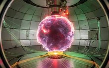 Công bố đoạn phim đầu tiên bên trong lò phản ứng tổng hợp hạt nhân 20 triệu độ