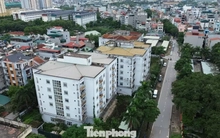 Cảnh lạnh lẽo, lãng phí khu 7 tòa nhà tái định cư bỏ hoang ở Hà Nội