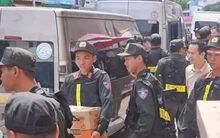 Công an thu giữ nhiều tài liệu từ khám xét Thẩm mỹ viện Mailisa TPHCM