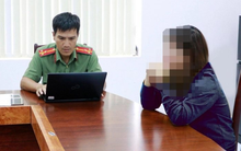 Vừa quen bạn trai mới, người phụ nữ 46 tuổi ở Hà Nội chuyển khoản luôn 100 triệu đồng, sau đó báo công an