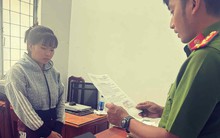 Khởi tố, cấm đi khỏi nơi cư trú với Quang Thị Hồng Đào