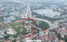 Nút giao ‘dị dạng’ ở Hà Nội lại vỡ tiến độ mặt bằng, giao thông ùn tắc