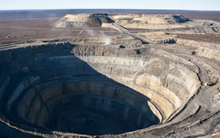 Trung Quốc giảm mua hàng, Nga gửi sang Việt Nam hơn 5 triệu tấn ‘báu vật’ quốc gia: Giá rẻ hấp dẫn, thuế nhập khẩu 5%