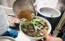 “Không ai mở quán phở chỉ để bán 10–15 bát một ngày”: Chuyên gia thuế đề nghị xem xét lại mức doanh thu miễn thuế 200 triệu